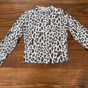 Cheetah long sleeve
